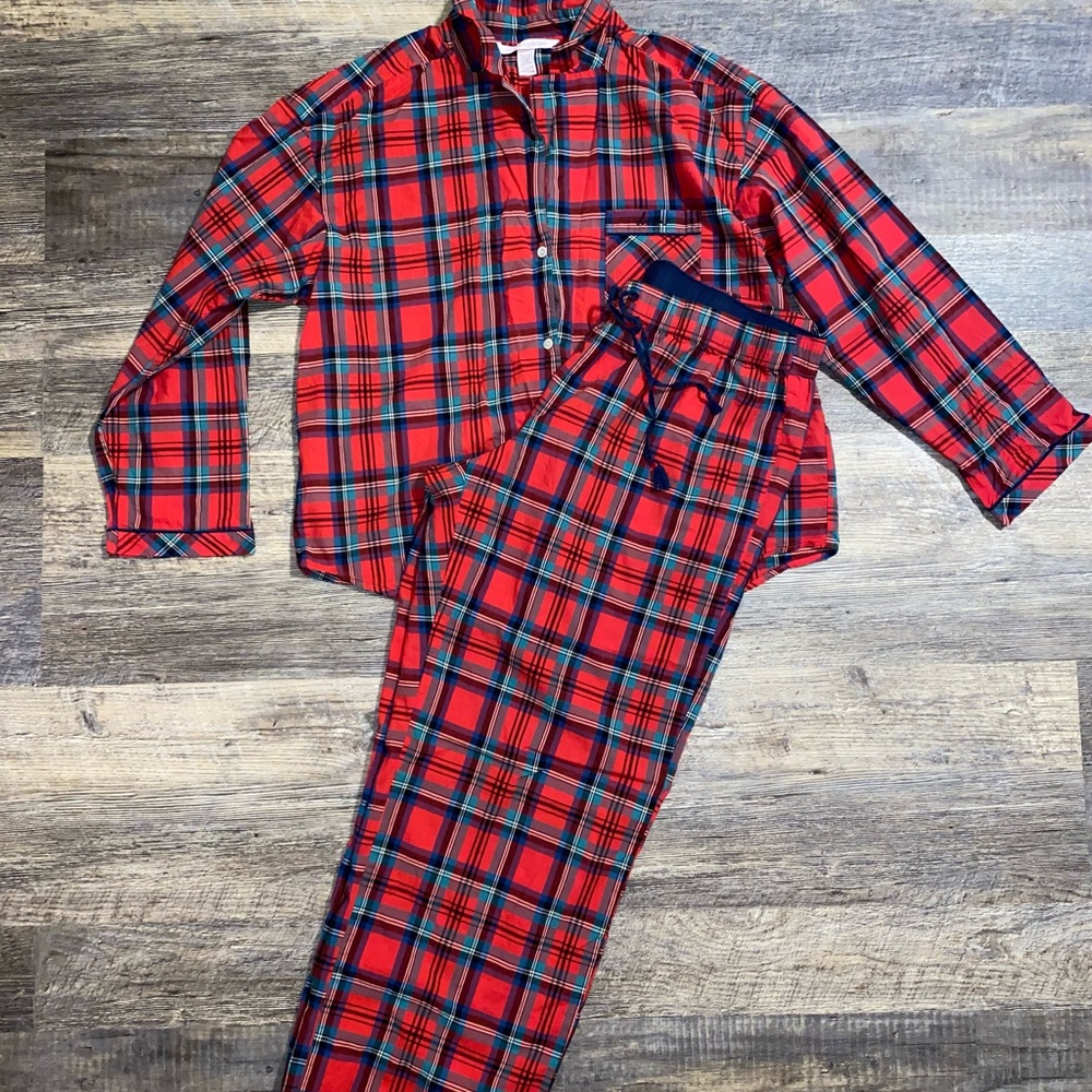 Victoria Secret Pajamas Set